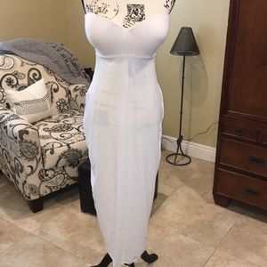 Strapless full length slip